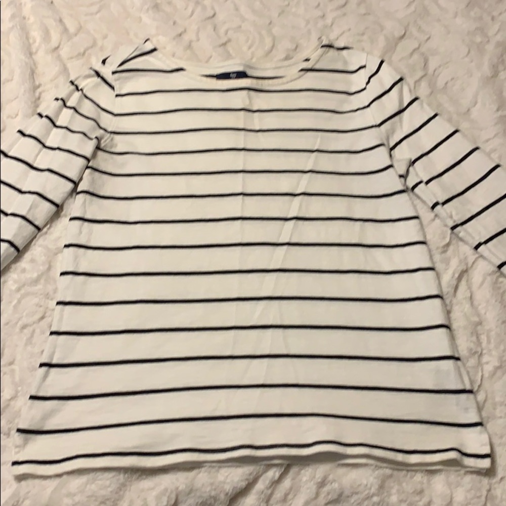 GAP boat neck shirt